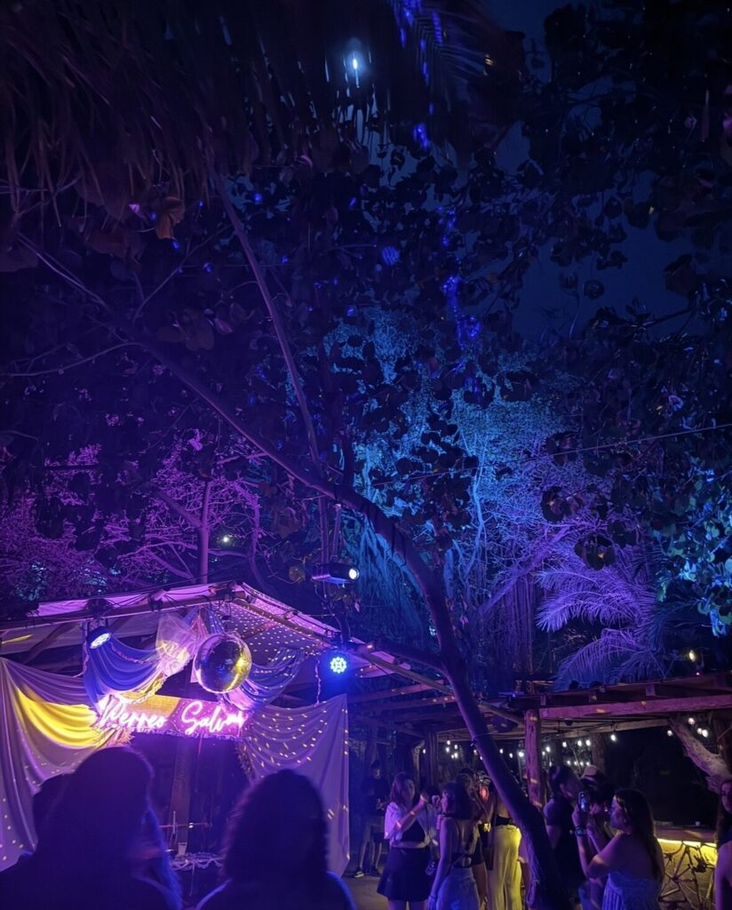 outdoor night clube