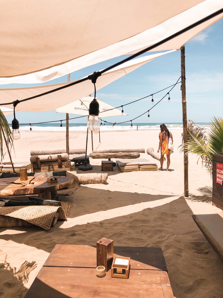 image of a bar at playa zicatela