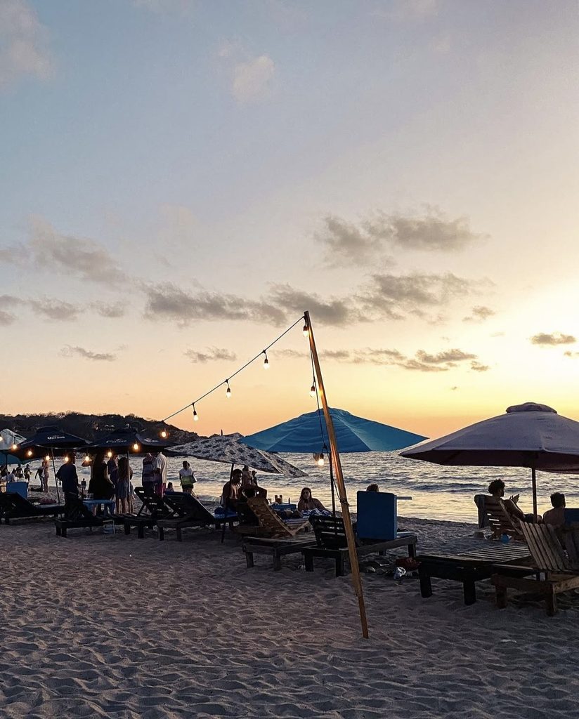 sunset at la punta
